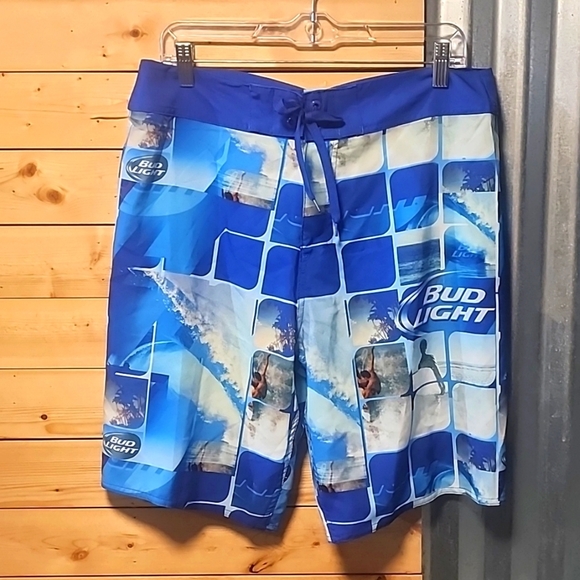 Mens Budlight Swim Trunks Size 36/38 NEW - Picture 1 of 7